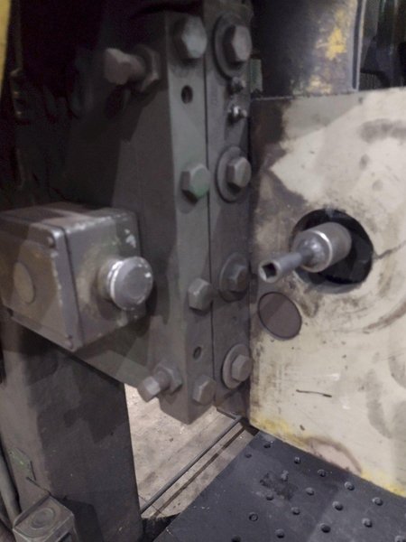 40 TON ROUSSELLE MODEL #4-B O.B.I. PRESS: YOBRO #25849