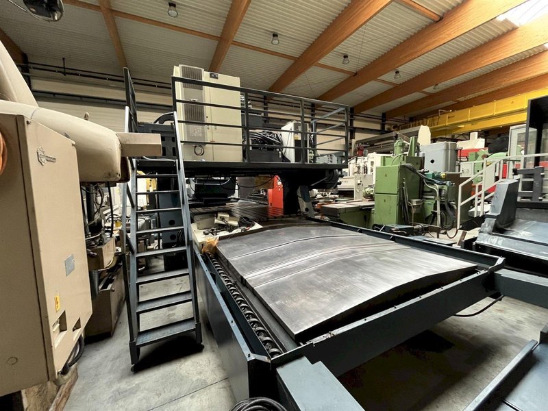 Johnford Dmc4100LH X: 4100 - Y: 2800 - Z: 800 mm CNC 5 axes