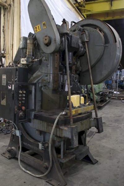 V &amp; O PRESS: STOCK #76359