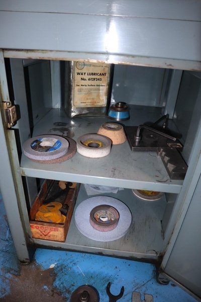 Harig Super 612 Surface Grinder, Hand Feed 6x12&quot; Chuck- Auction Item