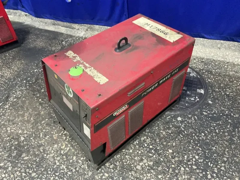 LINCOLN ELECTRIC 455 WATTS POWER WAVE WELDER   -  POWERWAVE455
