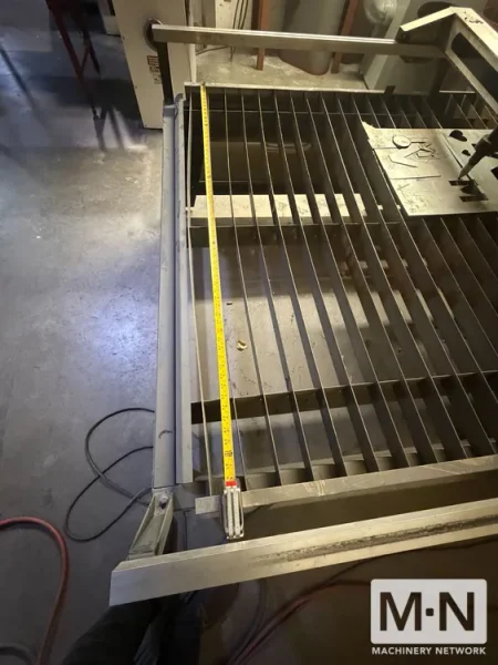 Tracker 5' x 10' Plasma Cutter w/ Thermal Dynamics Cutmaster 151