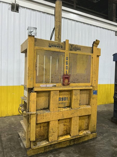 60" X 30" SP INDUSTRIES MODEL VB60 BUNDLE BEE VERTICAL CARDBOARD BALER: YOBRO #24582