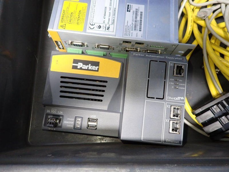 PARKER ELECTRICAL COMPONENTS  -  S025V2F12I31T11M00