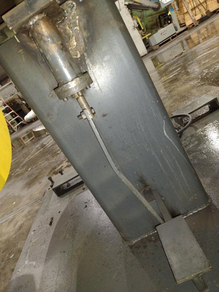 8,000 LBS X 24" COE MODEL #CPR-DE DOUBLE END PULL OFF COIL REEL UNCOILER: YOBRO #24985