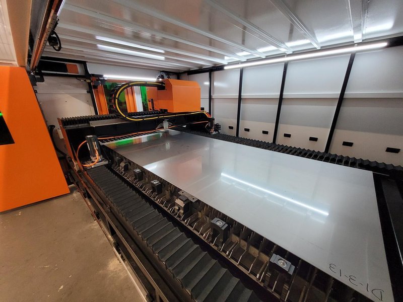 2022 Ermak USA Hawk 1000 Watt (1kw) CNC Laser For Sale