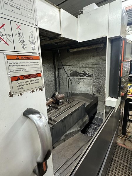 Mazak Nexus 510C/50-II VMC, 2007 – Mazatrol Matrix Control, Hand Pendant, Tool Probe, Chip Conveyor