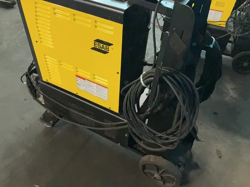 Esab 350 Amp Welder - Heliarc 353i Ac-dc