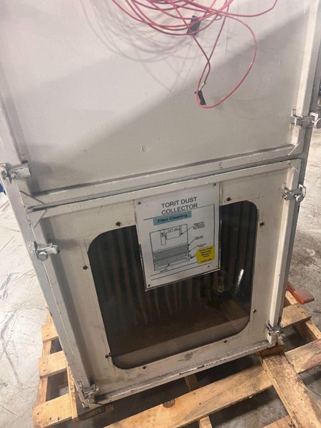 DONALDSON TORIT MODEL 84 DUST AND SMOKE COLLECTOR USED