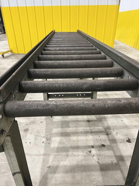 18&quot; X 115&quot; ROLLER CONVEYOR: STOCK #20609