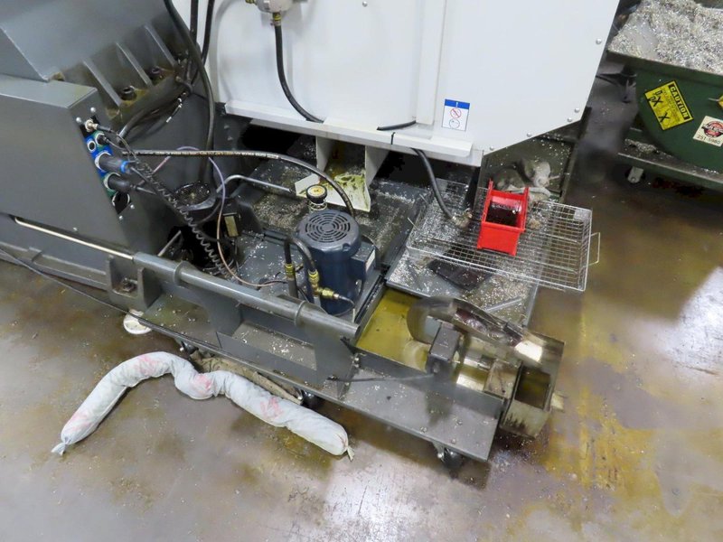 Haas VF-5/50XT CNC Vertical Machining Center, Haas NextGen Control, Haas HRT-160, 4th Axis Drive, Probing, 1000 PSI TSC