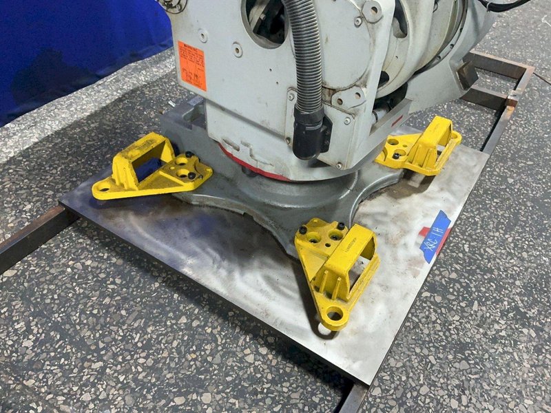 MOTOMAN ROBOT  -  UP165