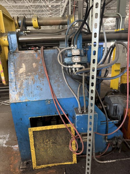 40,000 LB X 72" W X 72" OD WEAN COIL REEL MOTORIZED RECOILER. STOCK # 0771026