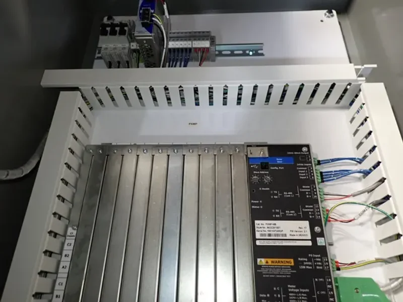 Eaton Power Xpert Multi-point Meter Cabinet With Hmi