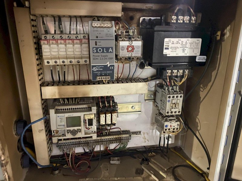 RoboVent DFS-6000-6-M1846 Dust Collector USED