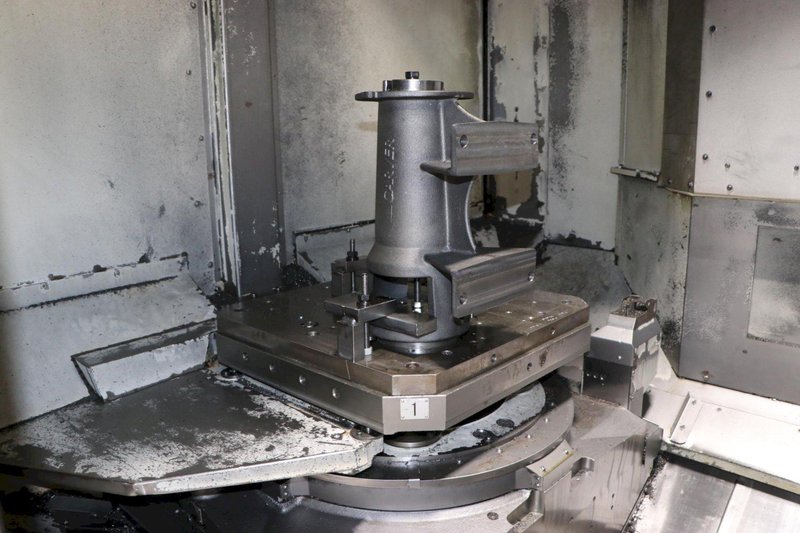Okuma MA-600HII CNC Horizontal Machining Center, 2013 – Chip Conveyor