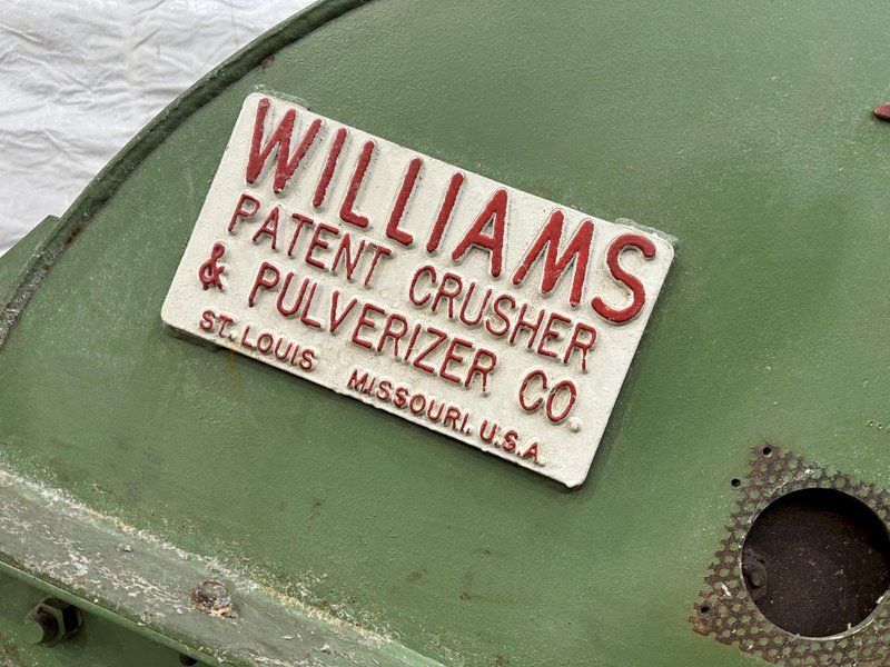 220 HP WILLIAMS CRUSHER: STOCK #77697