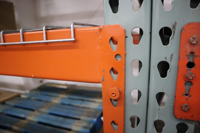 Pallet Racking Teardrop Stye 102&quot; x 42&quot; x 120&quot;H 3-Shelves with Wire Decking - NO CONTNENTS- Auction Item