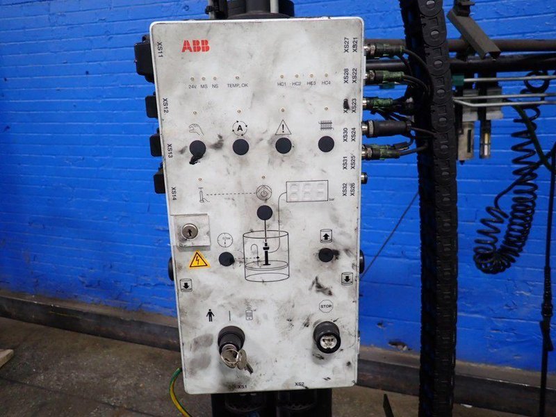 8 BAR ADHESIVE DISPENSING SYSTEM