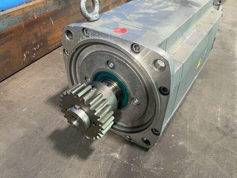 SIEMENS SERVO MOTOR   -  1FT7108-5AF71-1CA1