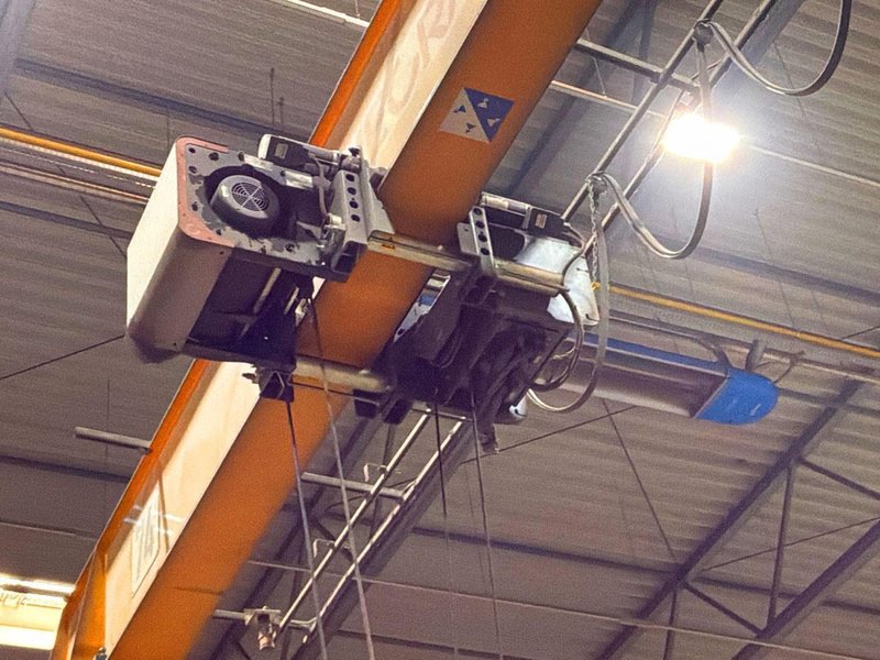 Konecranes - Semi-portal 5 ton x 15 030 mm