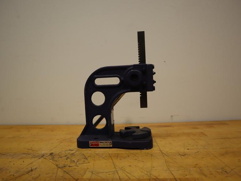 Dayton 467L13 1/2 Ton Arbor Press – 6-1/2" Swing, 1,000 lb Capacity- Auction Item