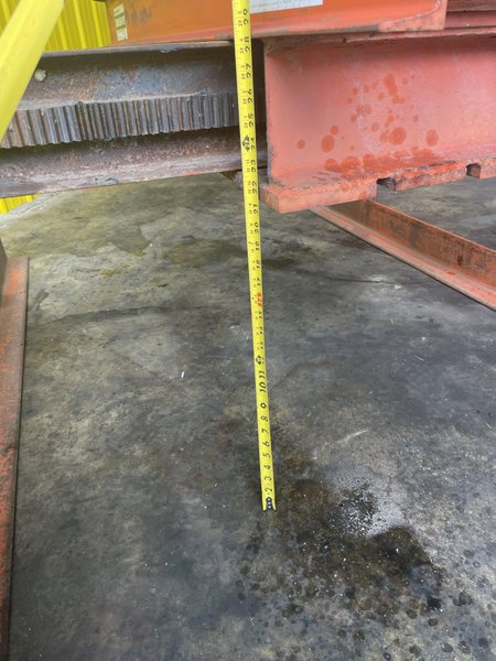 5 TON X 72" X 17" TO 57" WIDE BUSHMAN ADJUSTABLE SHEET LIFTER