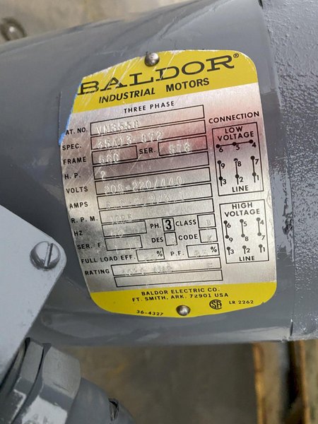 32&quot; WIDE  X 72&quot; LONG POWERED INFEED/OUTFEED CONVEYOR. STOCK # 0950922