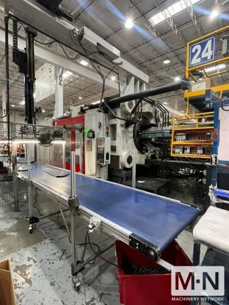 1760 TON 540 OZ CINCINNATI MILACRON MODEL ML1760 INJECTION MOLDING MACHINE MFG 2007