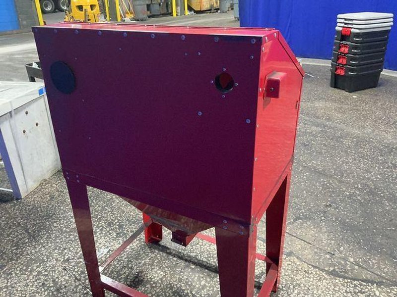 34”x21”x14” Chamber Abrasive Blast Cabinet