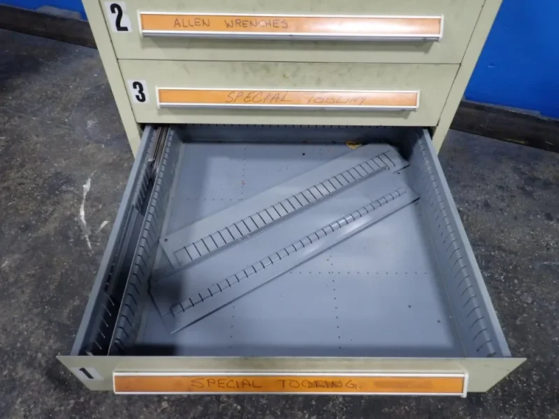 STANLEY 6 DRAWERS TOOL CABINET