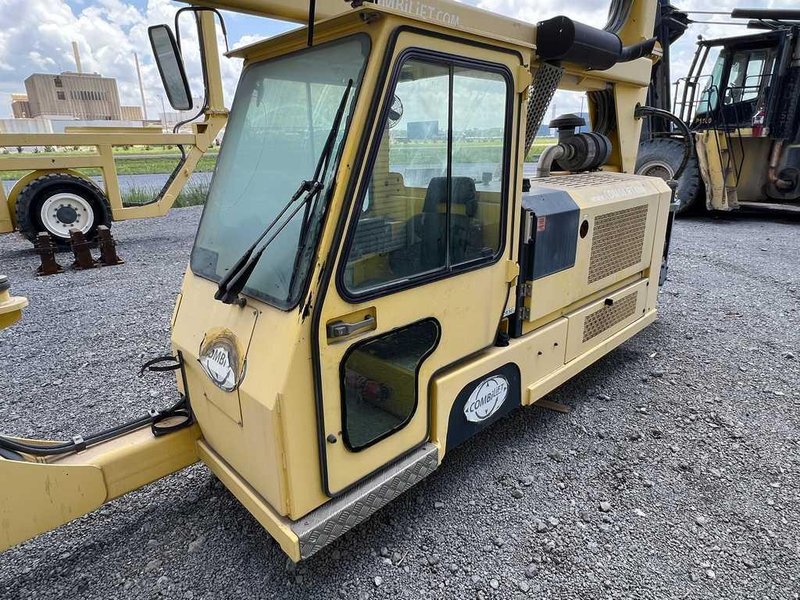 Mobile Crane Lift, Combilift Ltd., 40 Ton