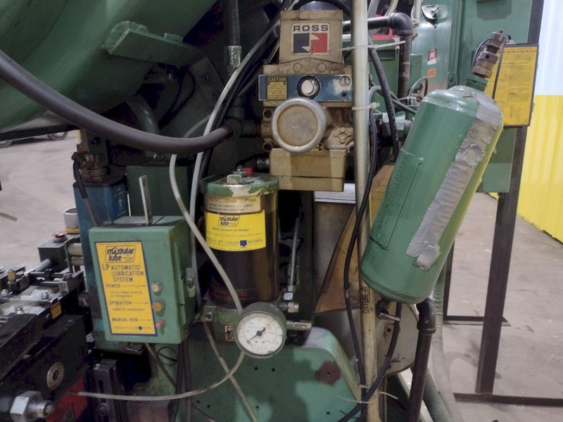 18 TON L&amp;J OBI STAMPING PUNCH PRESS, 2" STROKE: STOCK #18263