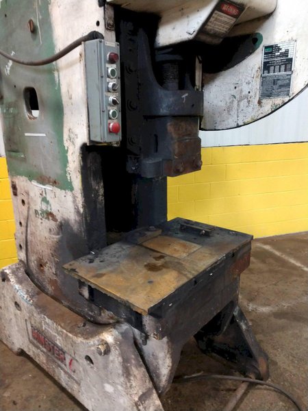 60 TON MINSTER MODEL #6 OBI FLYWHEEL PRESS, 5" STROKE: STOCK #12578
