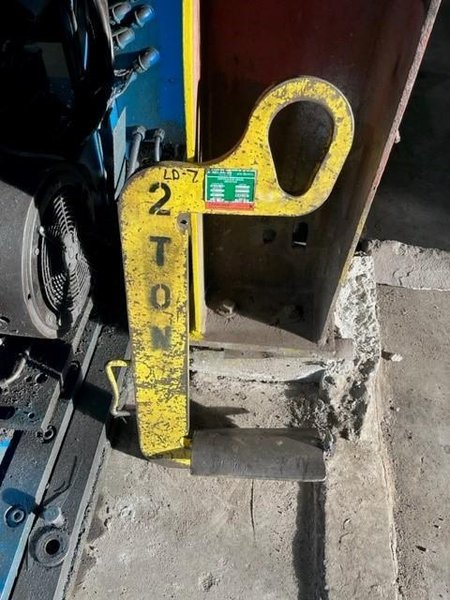 2 TON COIL HOOK STOCK# 3670