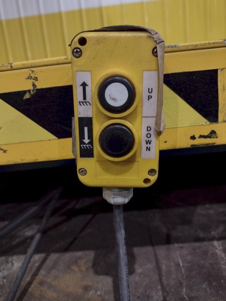 4,000 LBS X 72" X 72" LIFT PRODUCTS MODEL #LPT4W-040-36 SCISSOR LIFT TABLE: YOBRO #24987