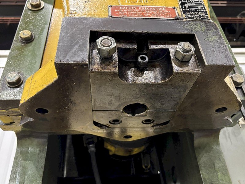 60 TON TORC-PAC USI CLEARING OBI PRESS 6" STROKE: STOCK #22824