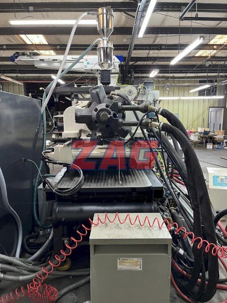 Cincinnati Milacron Used MM725 Injection Molding Machine, 725 US Ton, 460V