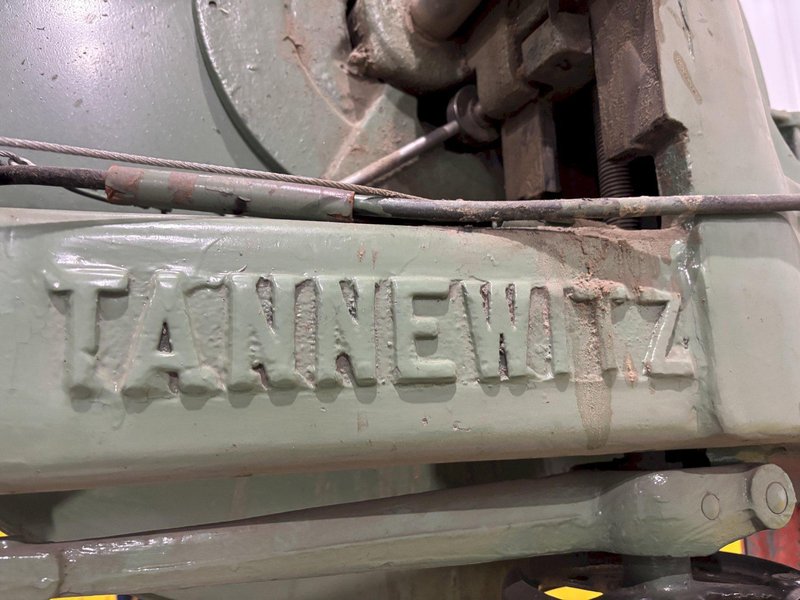 35.5&quot; x 20&quot; TANNEWITZ MODEL #GH VERTICAL BAND SAW:  STOCK #23156
