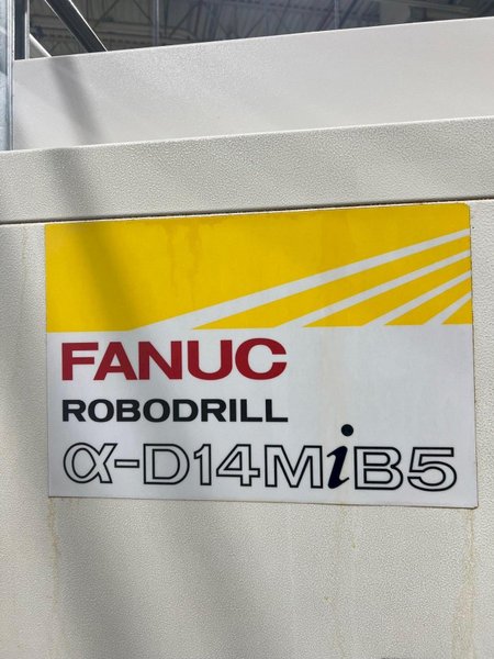 (2017) FANUC ROBODRILL D14MiB5 CNC MILING MACHINE. STOCK # 0559225