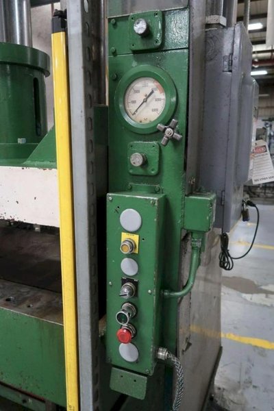 200 TON ROGERS MD200-4835 CUSHION BED HYDRAULIC PRESS WITH 24" STROKE. STOCK # 0547326