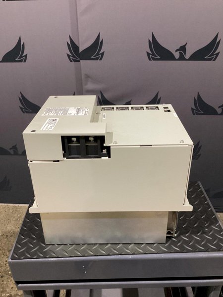 MITSUBISHI MDS-B-SP-370 37 kW Spindle Drive / Amplifier USED