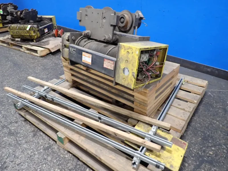 R &amp; M MATERIALS HANDLING INC. 5 TON HOIST  -  SC 518