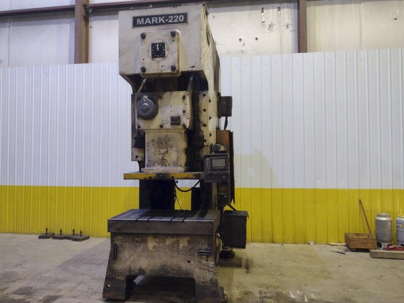200 TON SUTHERLAND MODEL #MARK-220 GAP FRAME PRESS 4" STROKE NEW 2014 : YOBRO #25700