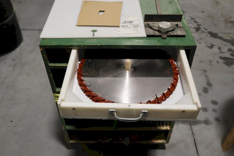 Tannewitz XJS Sliding Table Saw with 0-45 Degree Blade Tilt, 16" Blade and Accessories- Auction Item