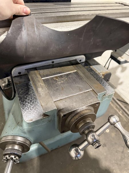 1.5 HP BRIDGEPORT SERIES 1 VERTICAL KNEE MILL. STOCK # 1214925