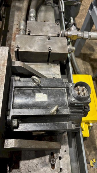 AMERICAN SERVO DRIVEN HYDRAULIC FLYING CUTOFF SHEAR WITH AMS CONTROLS: STOCK #18161