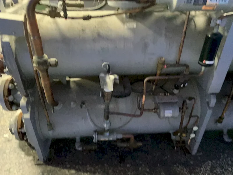 CARRIER 30 BAR WATER COOLED CHILLER  -  30HXC076R—661KA