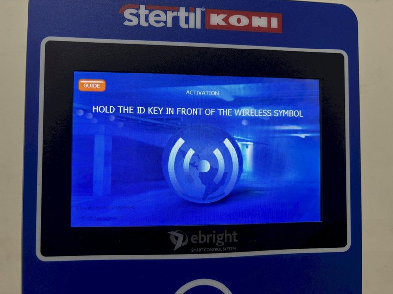 (4) 14,000 LBS STERTIL-KONI ST-1064FWA MODEL #38627535-05  ELECTRIC BATTERY WIRELESS HEAVY DUTY MOBILE COLUMN VEHICLE LIFTS 2019: STOCK #23595