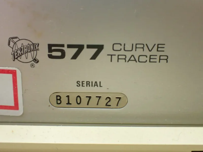 TEKTRONIX CURVE TRACER W/177 STANDARD TEST FIXTURE  -  577